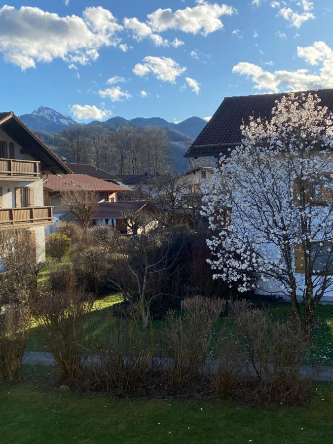 Modern Eingerichtete Wohnung Mit 2 Schlafzimmern Bergen  Esterno foto