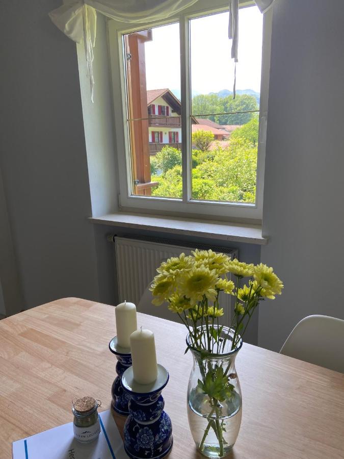 Modern Eingerichtete Wohnung Mit 2 Schlafzimmern Bergen  Esterno foto