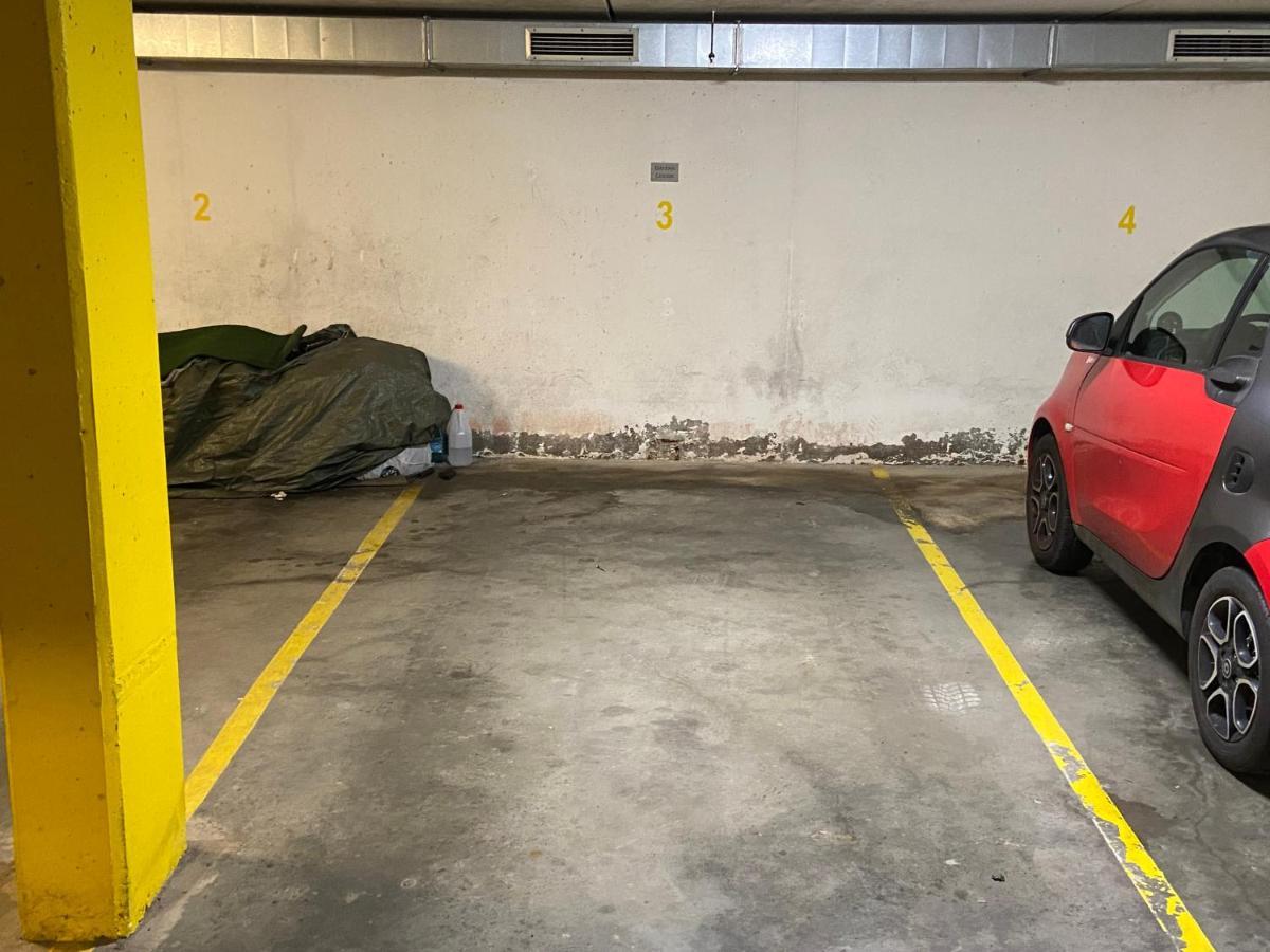 Modern Eingerichtete Wohnung Mit 2 Schlafzimmern Bergen  Esterno foto