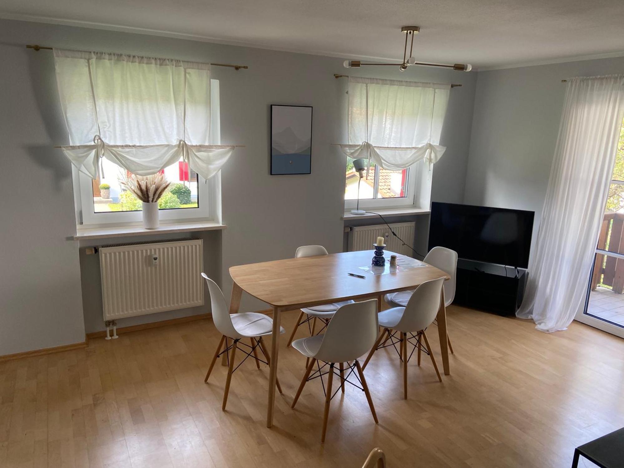 Modern Eingerichtete Wohnung Mit 2 Schlafzimmern Bergen  Esterno foto